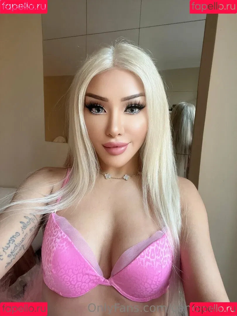 candicexxx Onlyfans Photo Gallery 