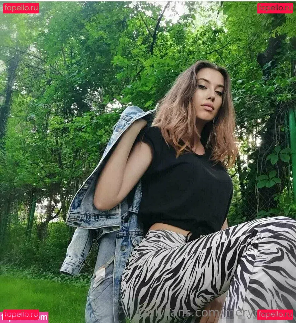 meryconlae Onlyfans Photo Gallery 