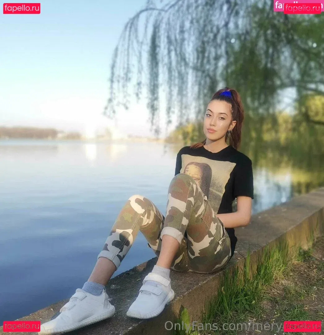 meryconlae Onlyfans Photo Gallery 