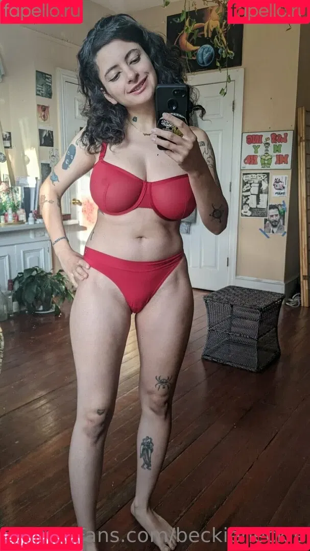 Beckieheckie Onlyfans Photo Gallery 