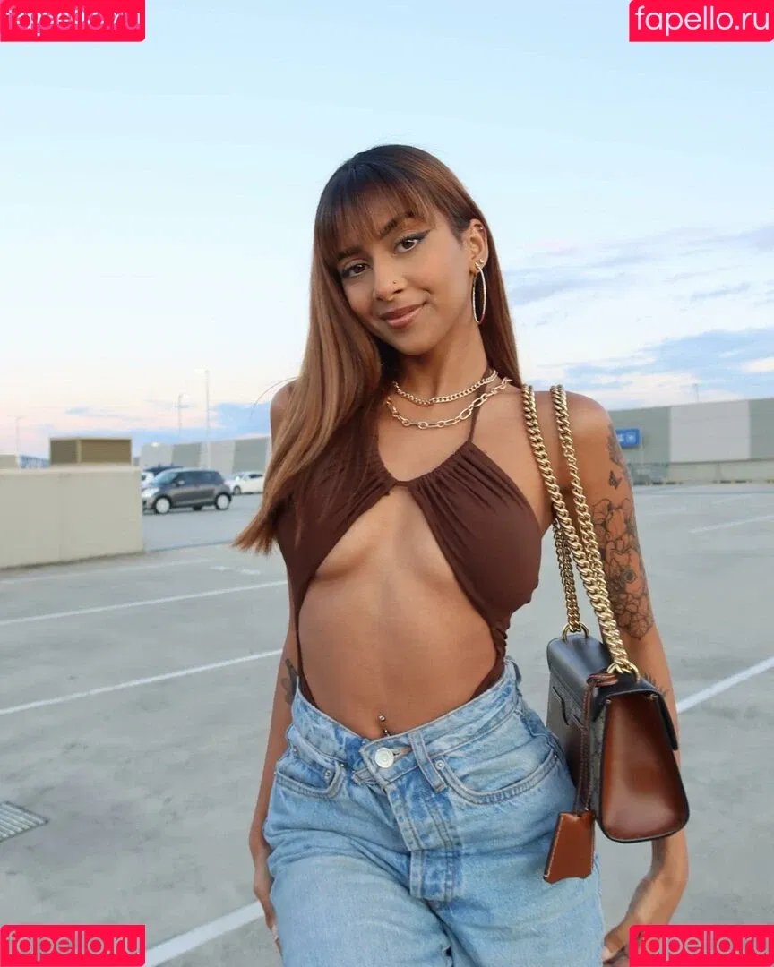 Chrissymenzies Onlyfans Photo Gallery 