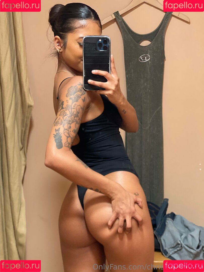 Chrissymenzies Nude Onlyfans Photo 41