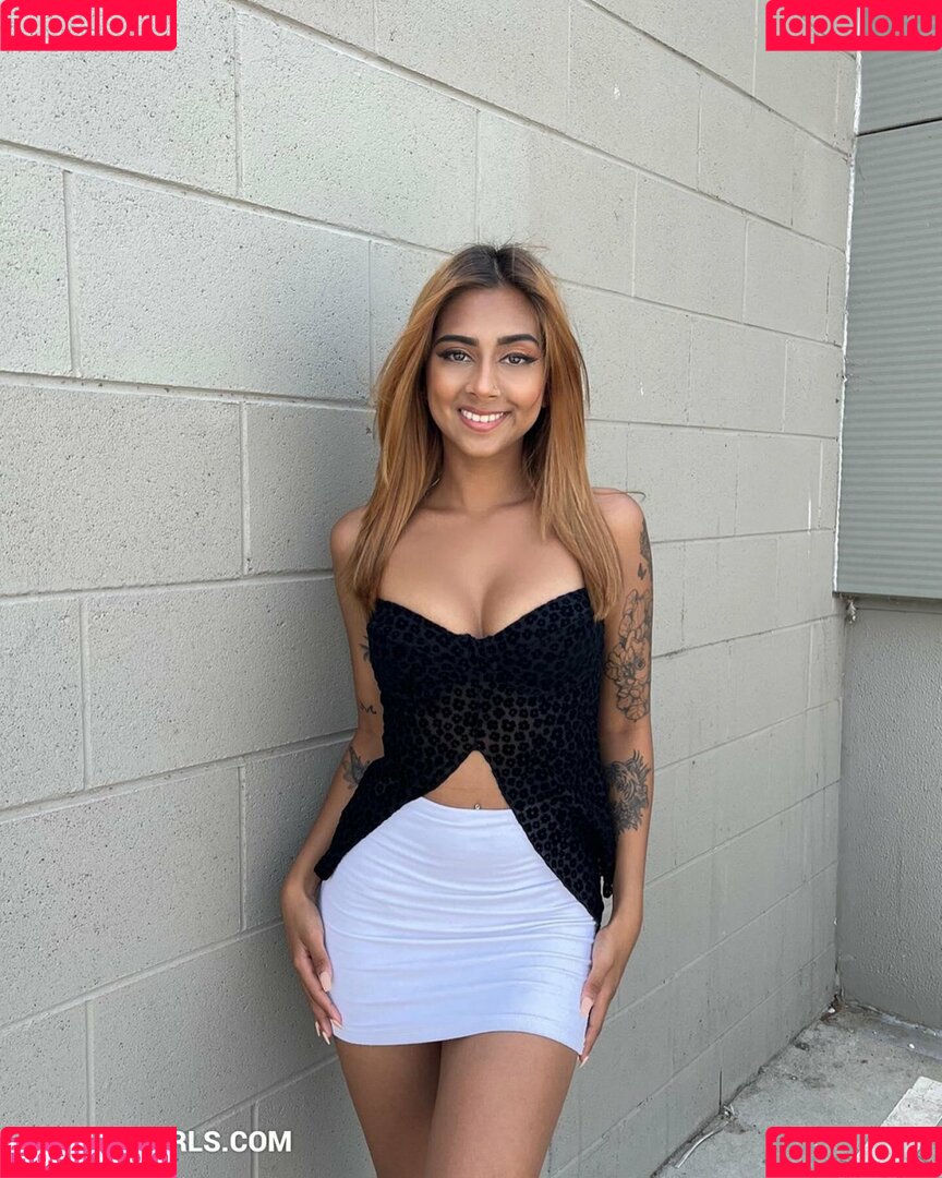 Chrissymenzies Nude Onlyfans Photo 4