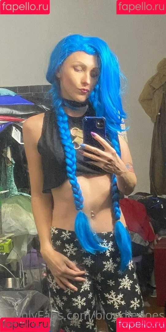 blondiedoes Onlyfans Photo Gallery 