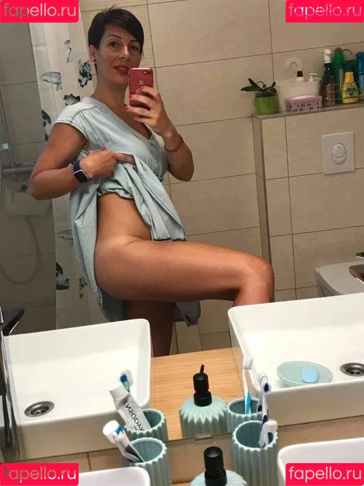 Kat Haze Onlyfans Photo Gallery 