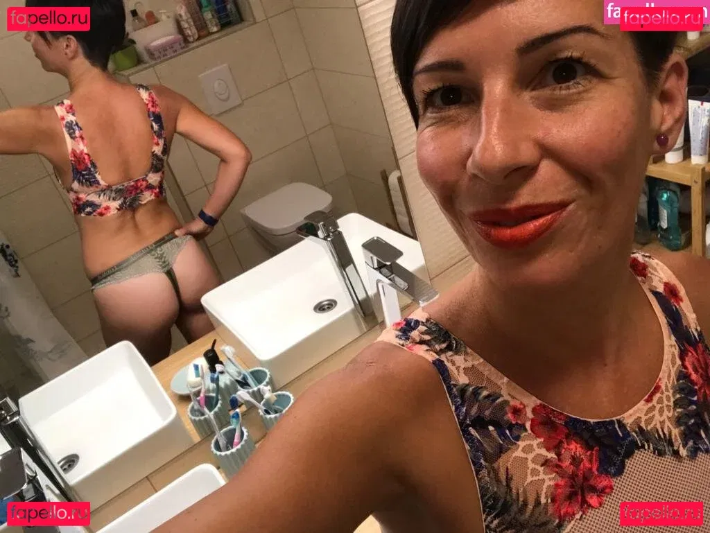 Kat Haze Onlyfans Photo Gallery 