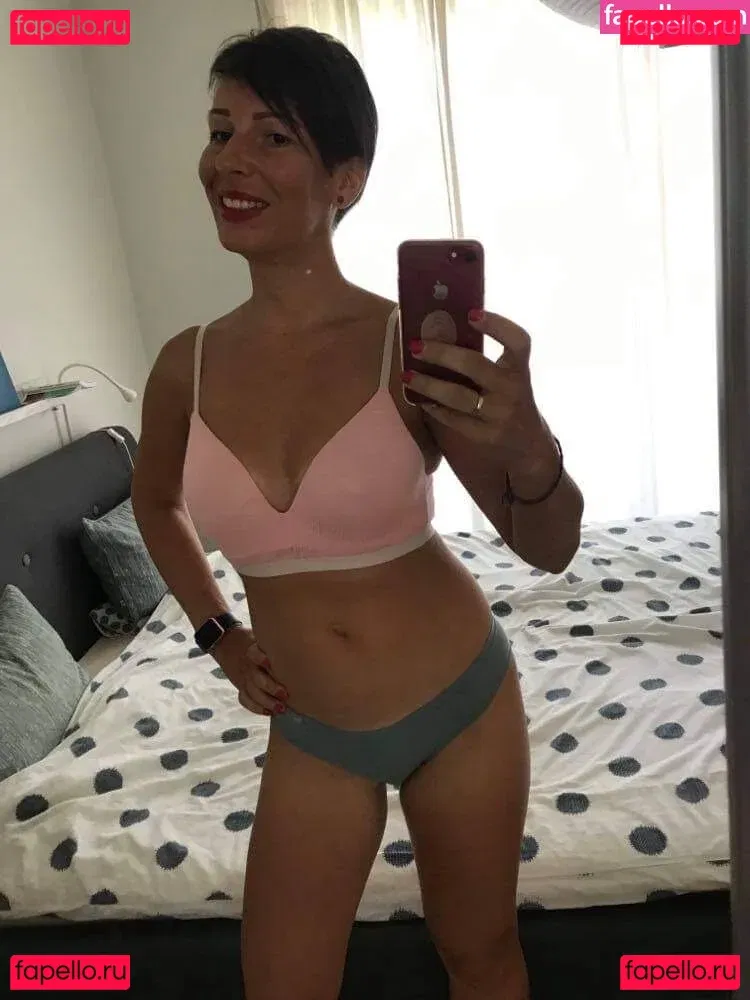 Kat Haze Onlyfans Photo Gallery 