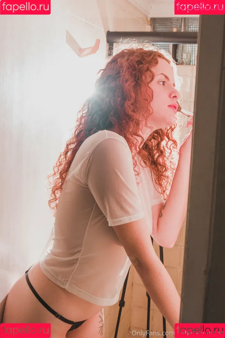 aghatadefogoo Onlyfans Photo Gallery 