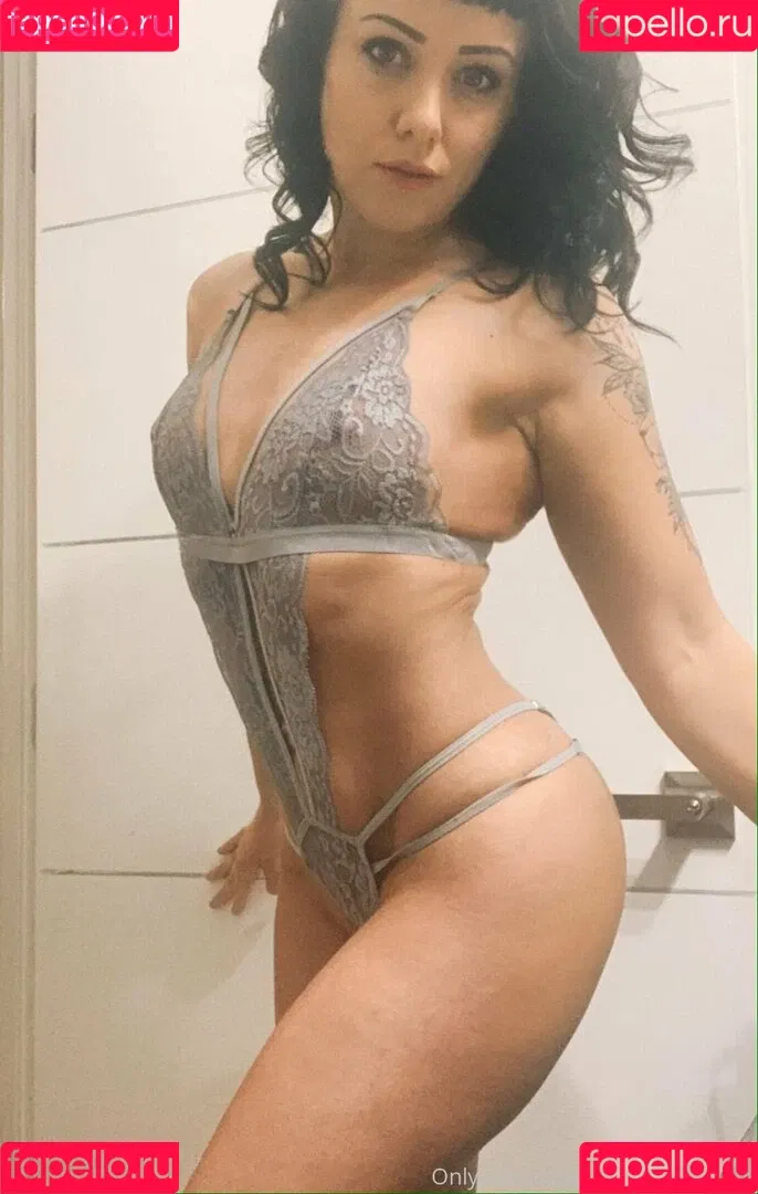 Kris Chanski Onlyfans Photo Gallery 