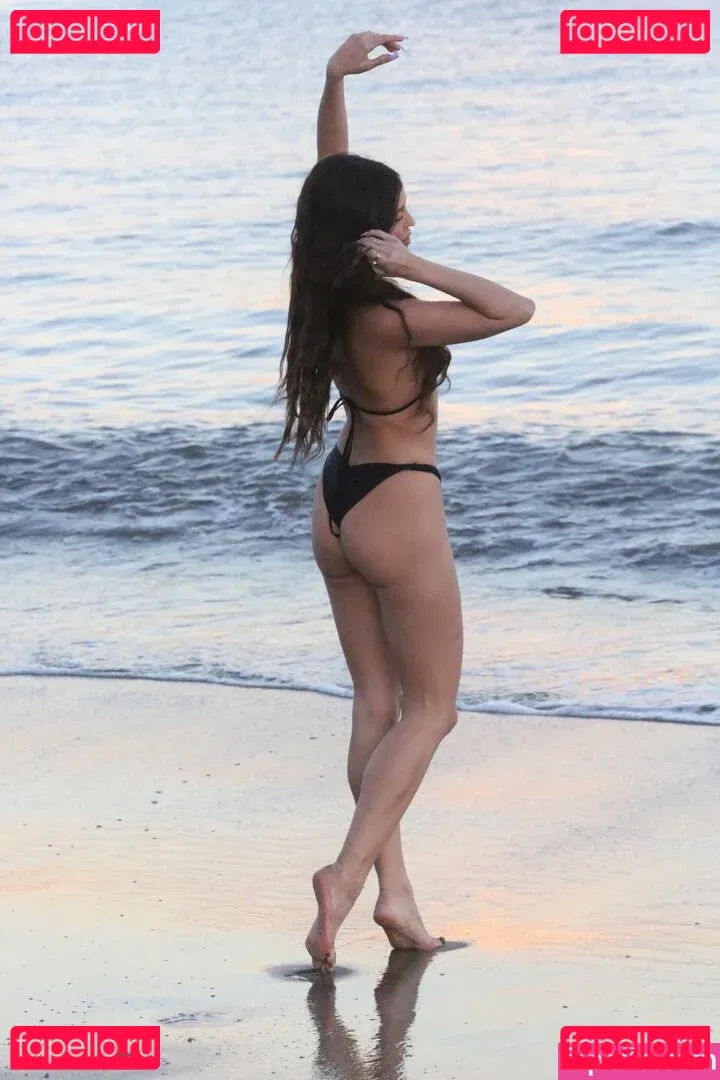 Holly Scarfone Onlyfans Photo Gallery 