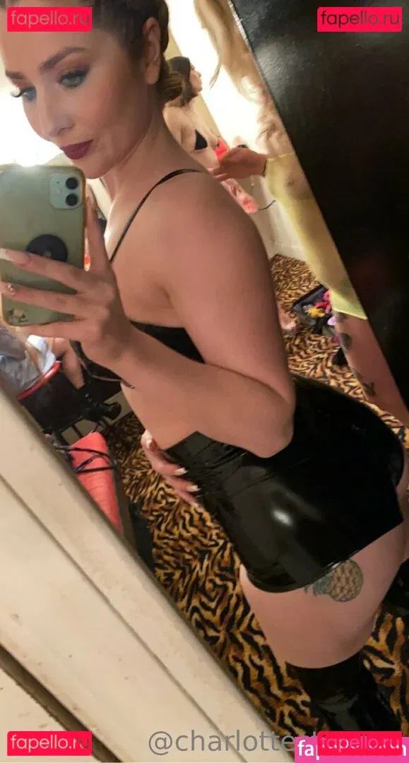 charlottestoneca Onlyfans Photo Gallery 