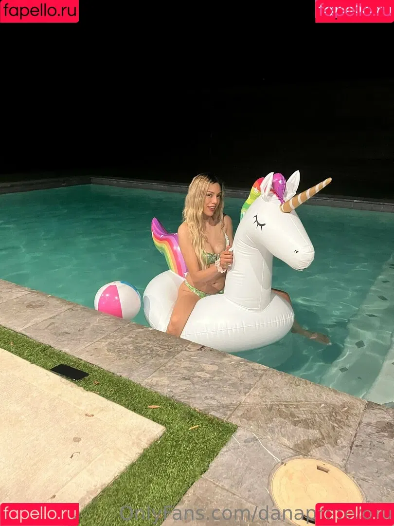 danagorgeus Onlyfans Photo Gallery 