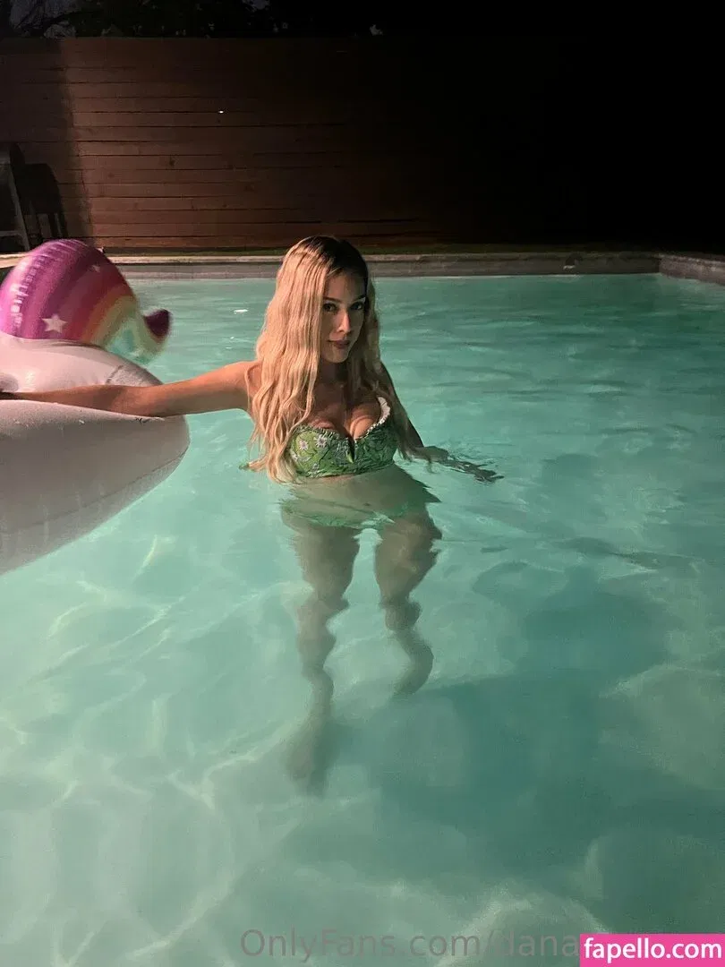 danagorgeus Onlyfans Photo Gallery 