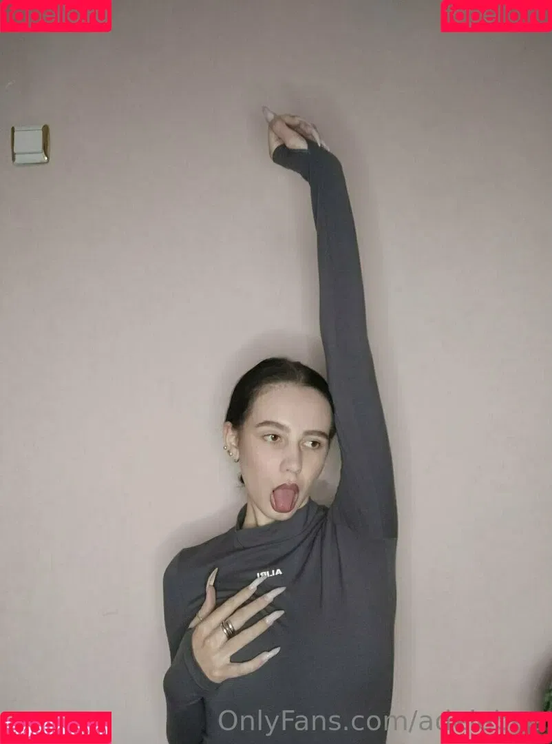 adelebee Onlyfans Photo Gallery 