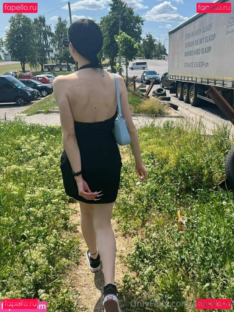 adelebee Onlyfans Photo Gallery 