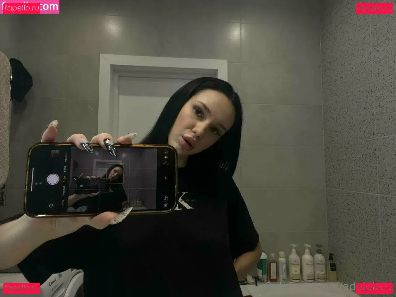 adelebee Onlyfans Photo Gallery 