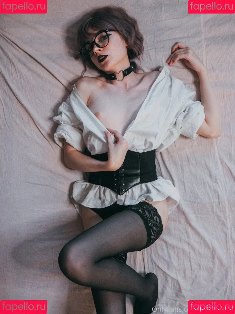 yourbabyvillian Onlyfans Photo Gallery 