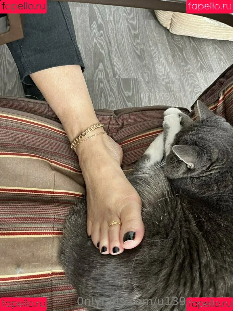 foot-mistress-miss-b Onlyfans Photo Gallery 