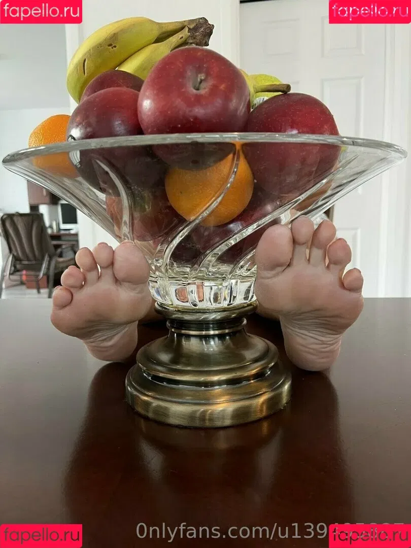 foot-mistress-miss-b Onlyfans Photo Gallery 