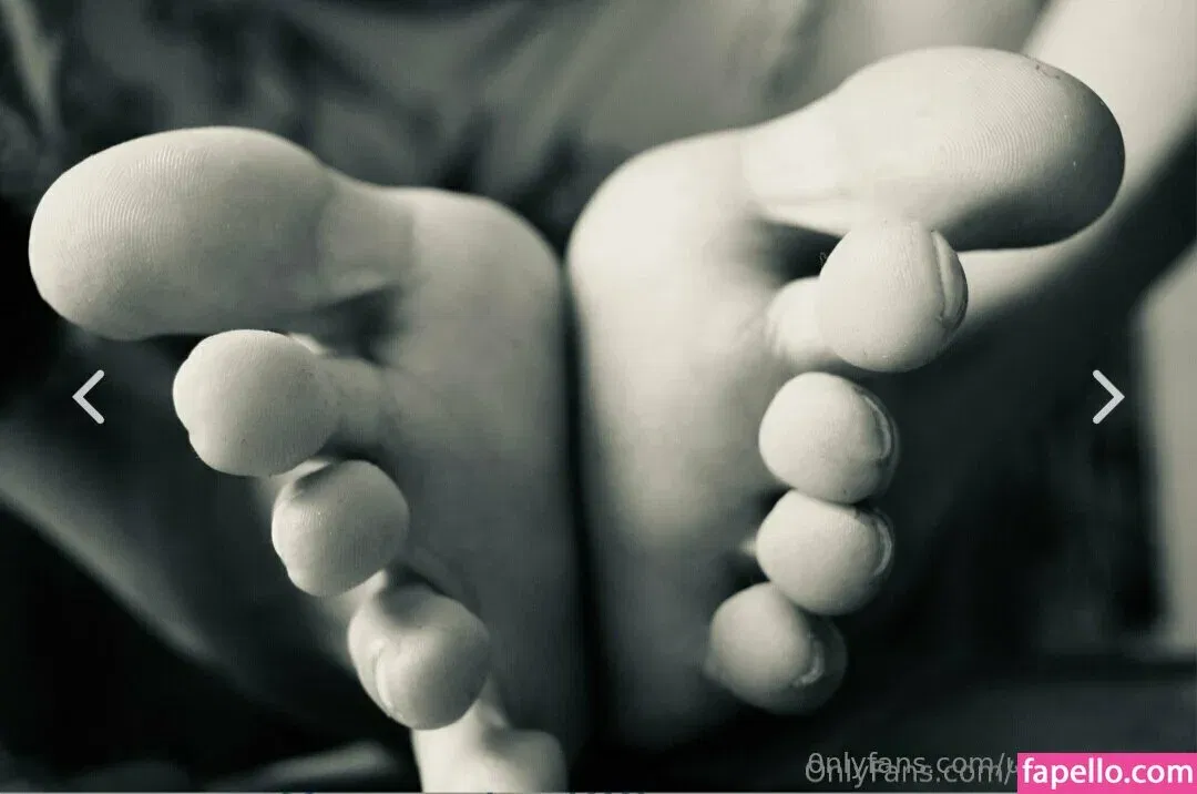 foot-mistress-miss-b Onlyfans Photo Gallery 