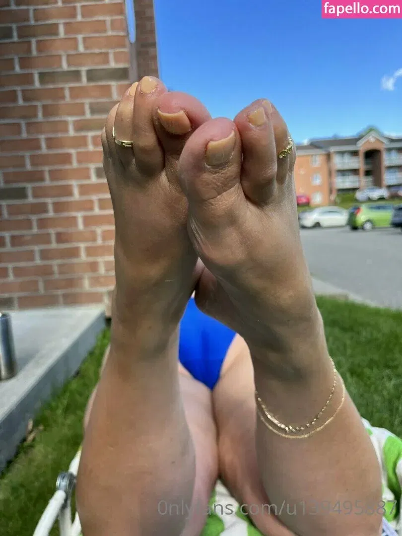 foot-mistress-miss-b Onlyfans Photo Gallery 