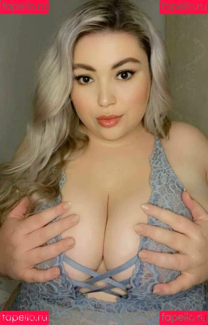 leahvonnoirefree Onlyfans Photo Gallery 