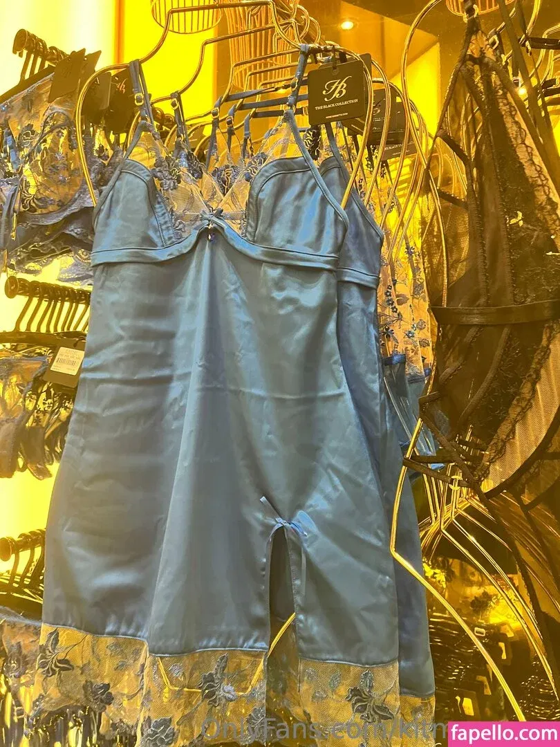 kitmercerxo Onlyfans Photo Gallery 