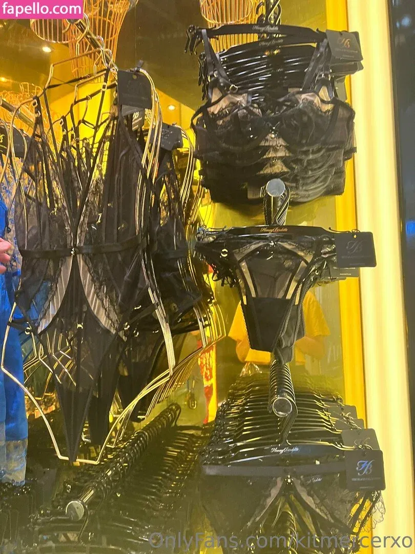 kitmercerxo Onlyfans Photo Gallery 