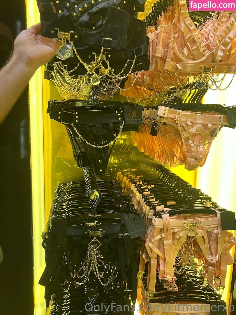 kitmercerxo Onlyfans Photo Gallery 