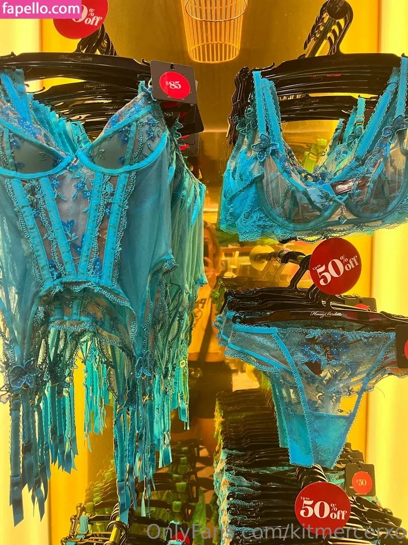 kitmercerxo Onlyfans Photo Gallery 