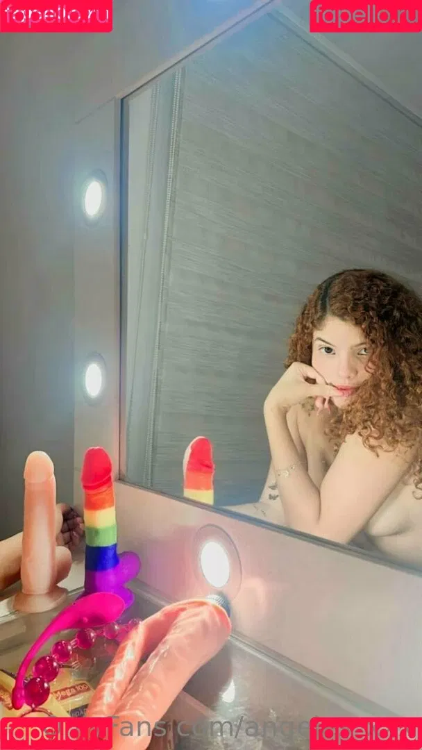 angeles_xxx Onlyfans Photo Gallery 