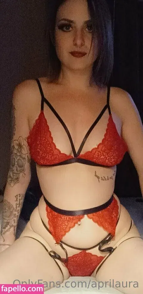aprilaura Onlyfans Photo Gallery 