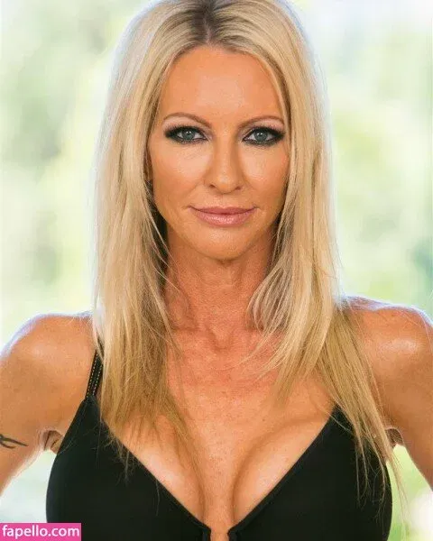 emma69star Onlyfans Photo Gallery 