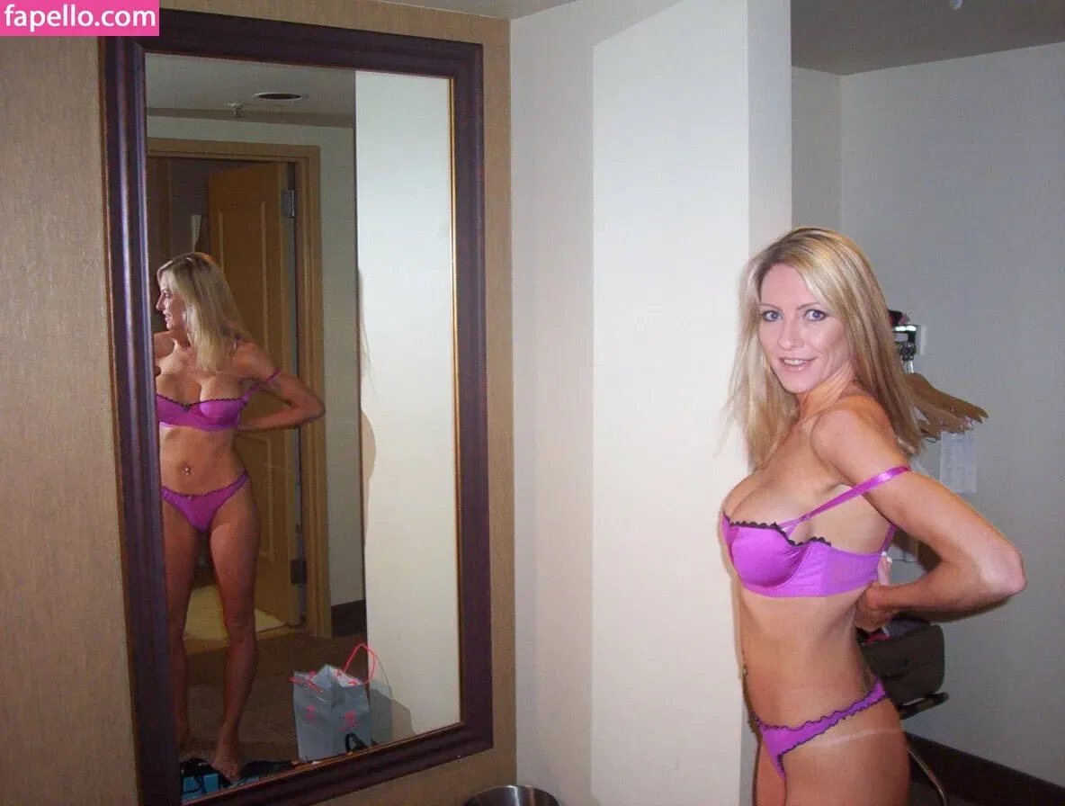 emma69star Onlyfans Photo Gallery 