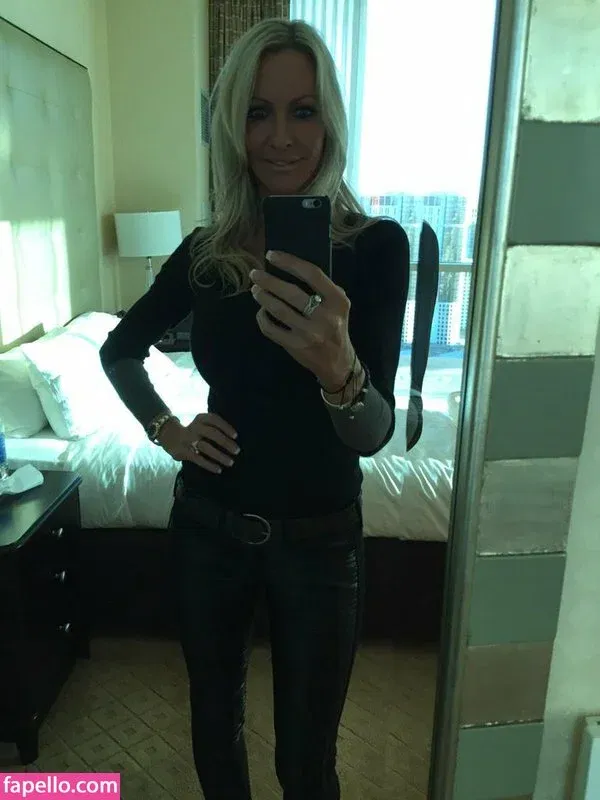 emma69star Onlyfans Photo Gallery 