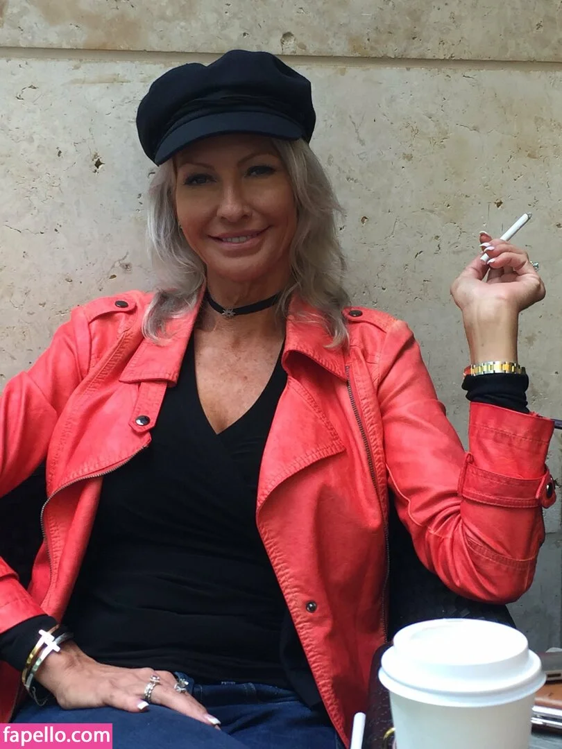 emma69star Onlyfans Photo Gallery 