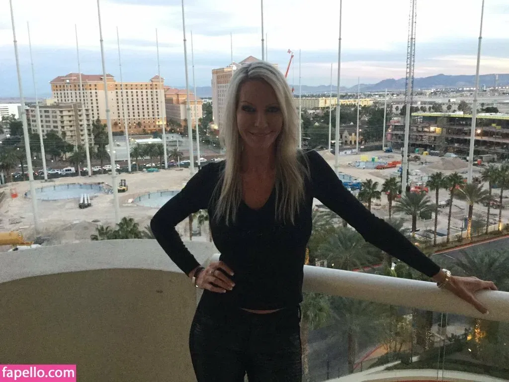 emma69star Onlyfans Photo Gallery 