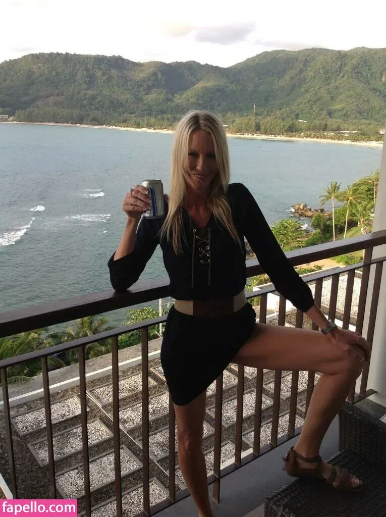 emma69star Onlyfans Photo Gallery 