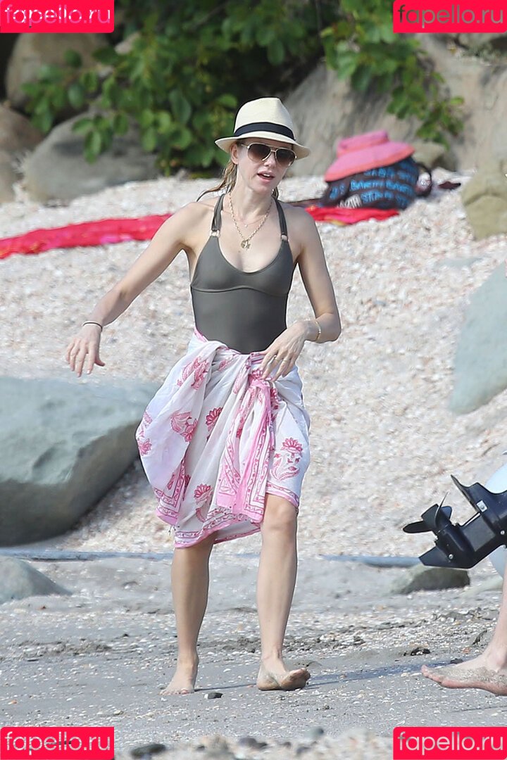 Naomi Watts Onlyfans Photo Gallery 