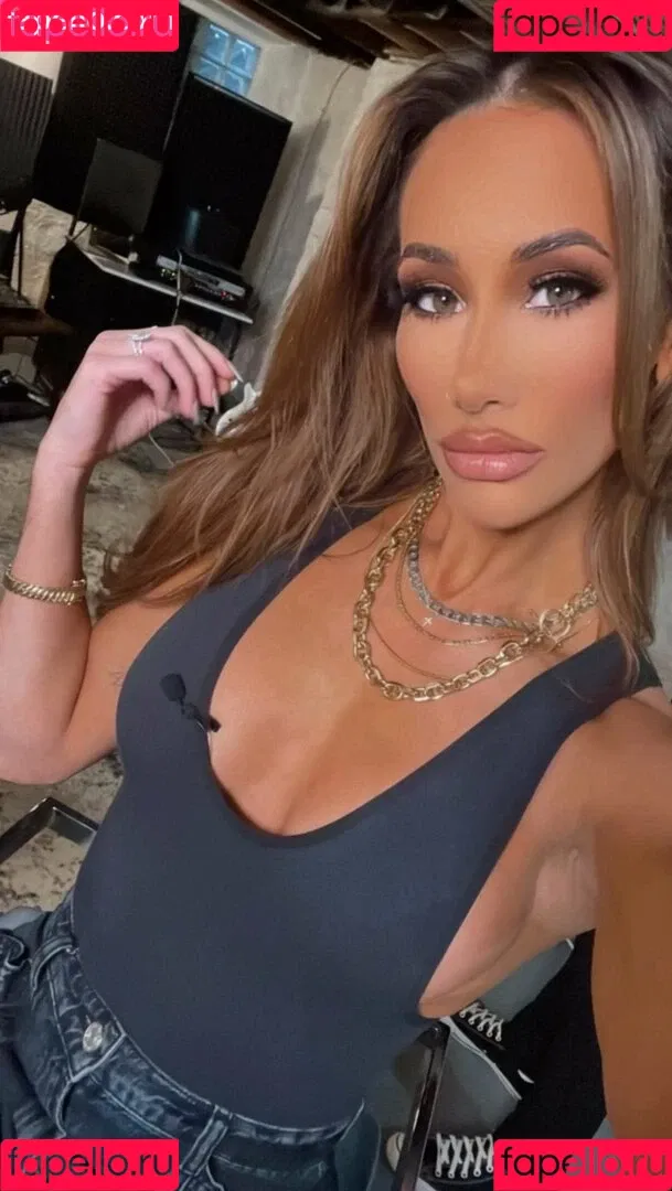 Carmella Onlyfans Photo Gallery 