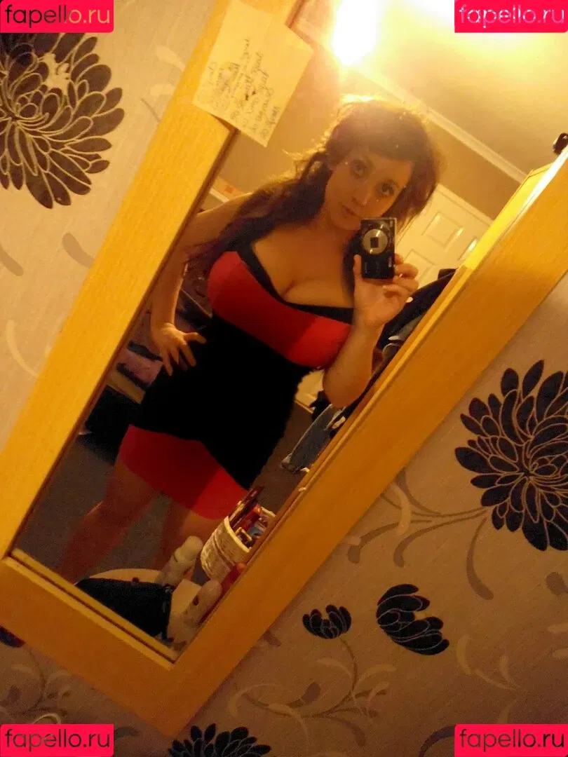 Carmella Onlyfans Photo Gallery 