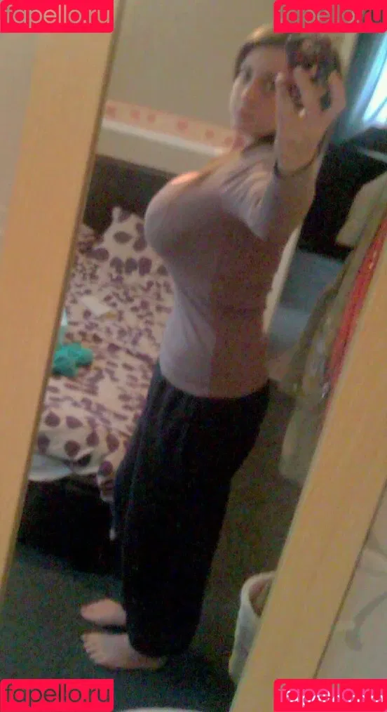 Carmella Onlyfans Photo Gallery 