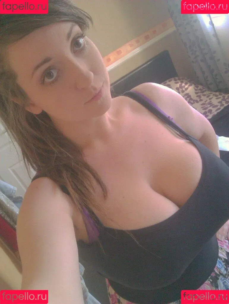 Carmella Onlyfans Photo Gallery 
