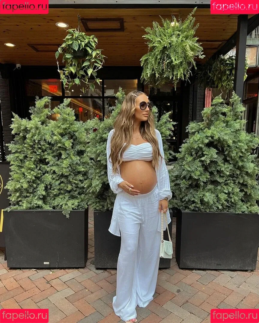 Carmella Onlyfans Photo Gallery 