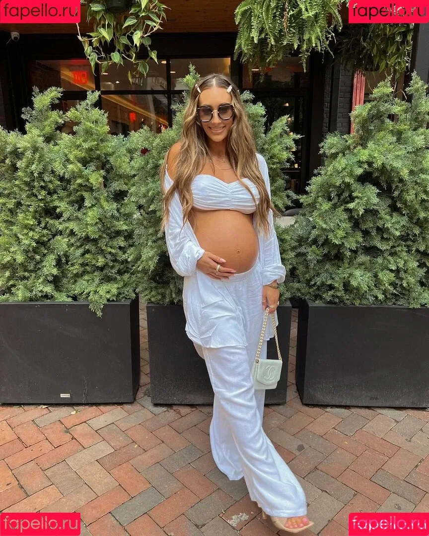 Carmella Onlyfans Photo Gallery 
