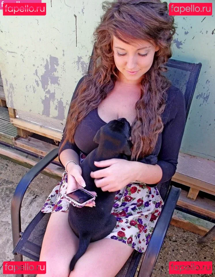 Carmella Onlyfans Photo Gallery 