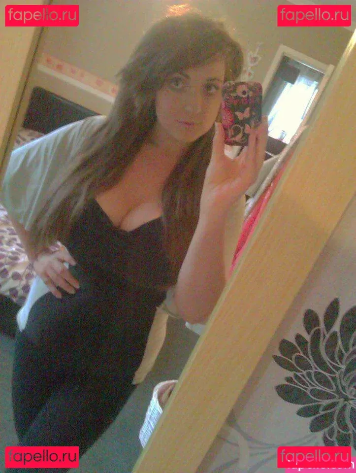 Carmella Onlyfans Photo Gallery 