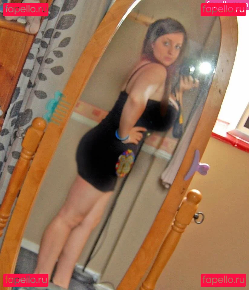 Carmella Onlyfans Photo Gallery 