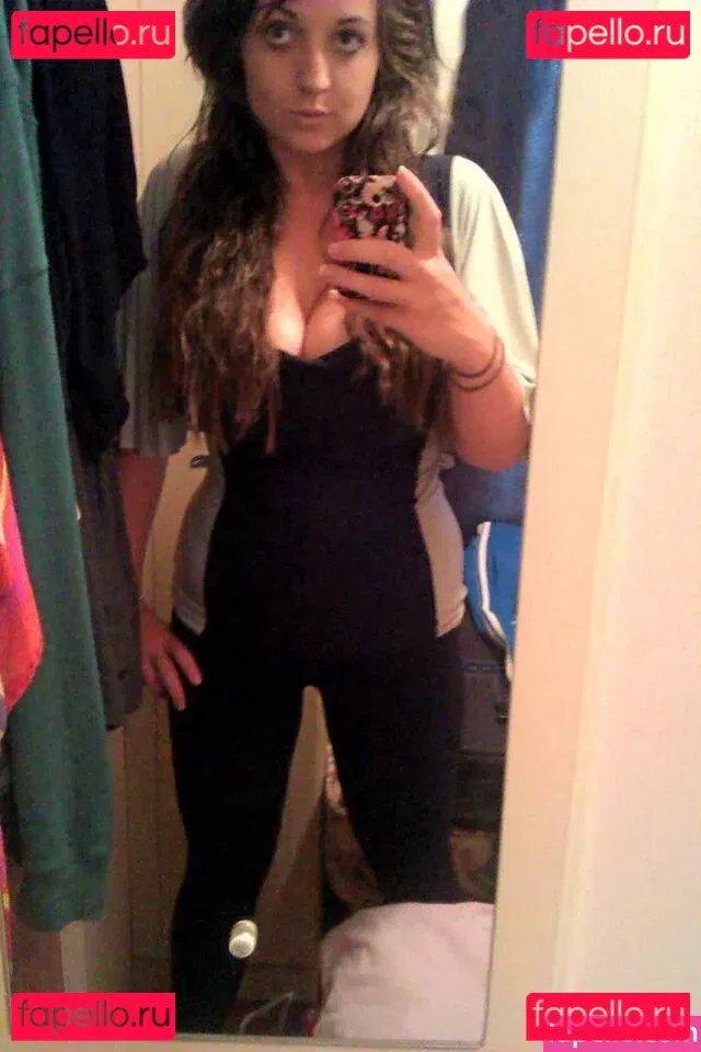 Carmella Onlyfans Photo Gallery 