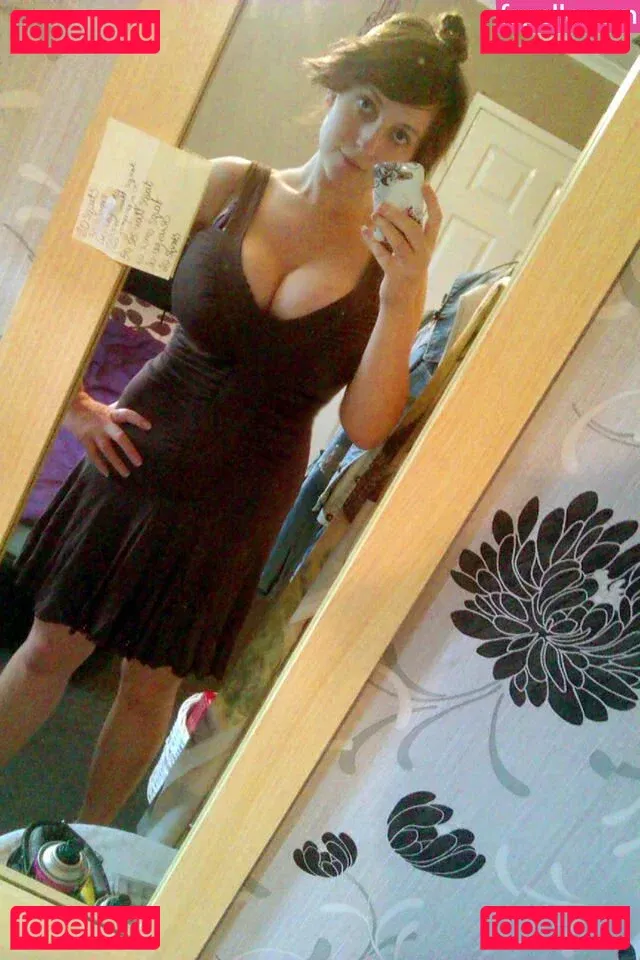 Carmella Onlyfans Photo Gallery 